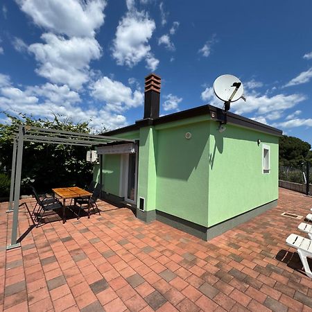 Villa Pinija Fažana Екстериор снимка
